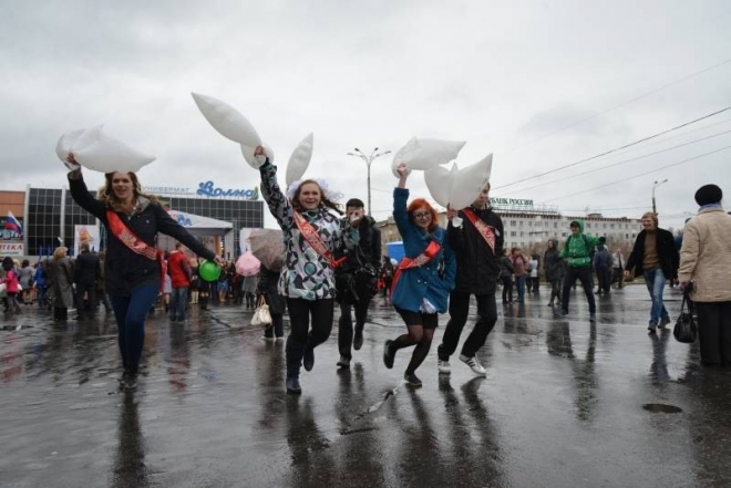 На Пяти Углах дадут последний звонок