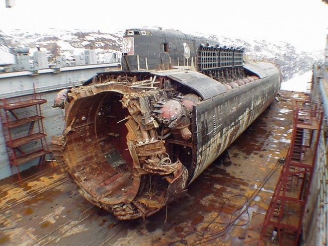 Гибель экипажа подводной лодки «Курск»