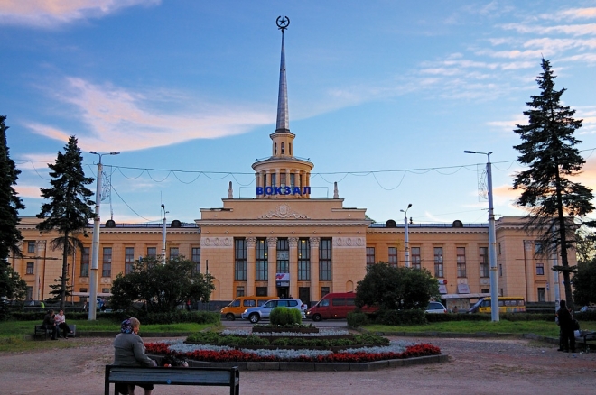 Петрозаводск теперь - город воинской славы