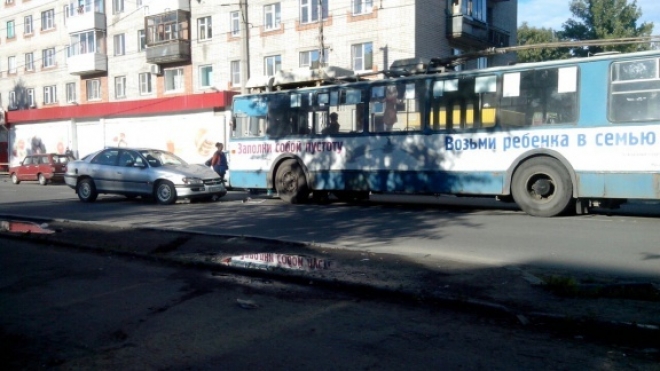 Мурманчанка врезалась в петрозаводский троллейбус